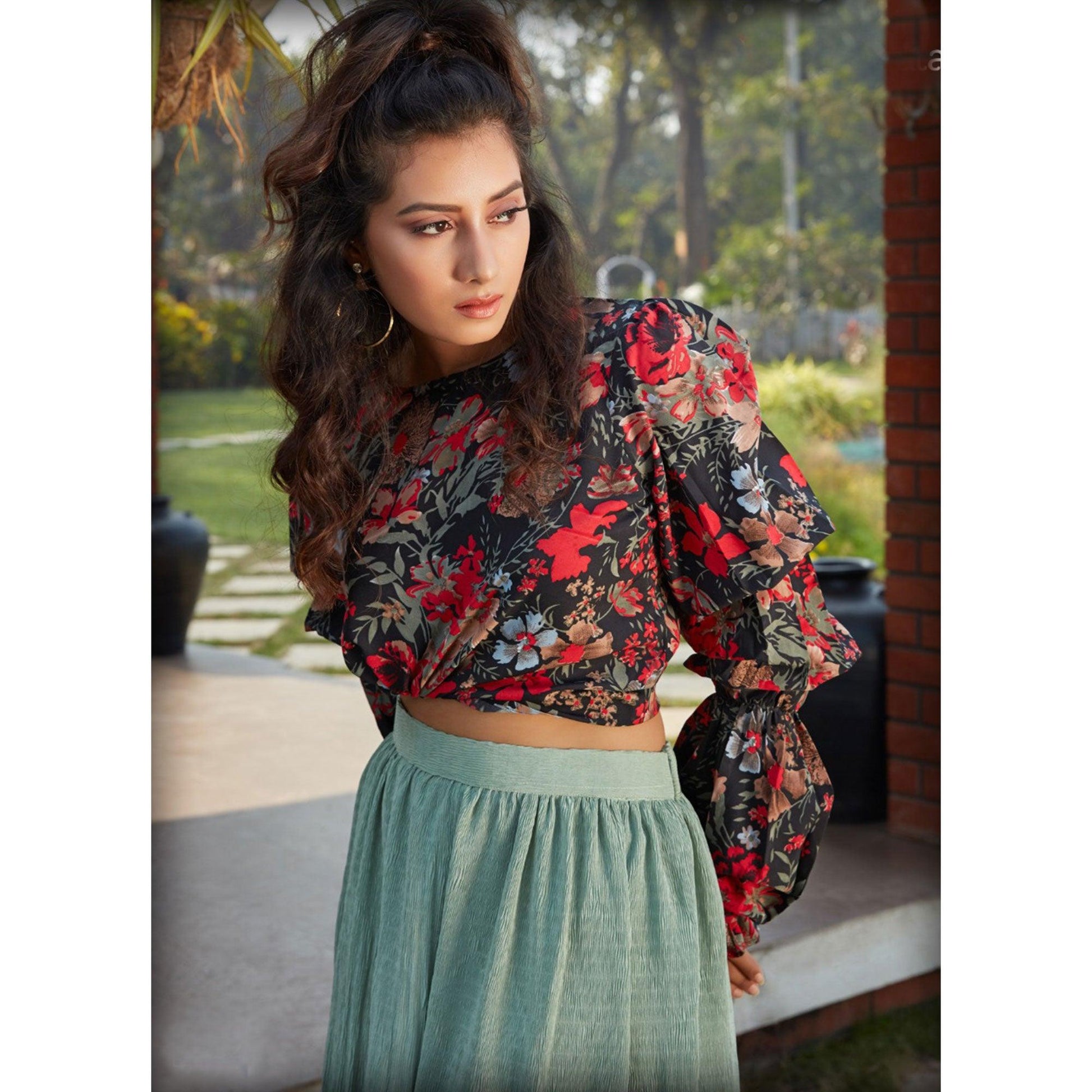 Glorious Black-Pista Green Colored Casual Wear Printed Western Crop Top - Skirt Set