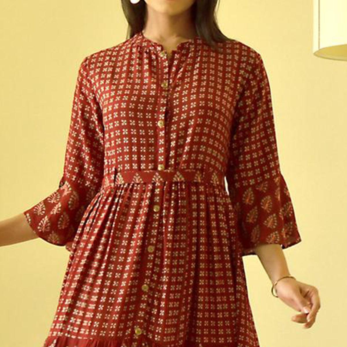 Glorious Maroon Colored Casual Wear Cotton Long Kurti