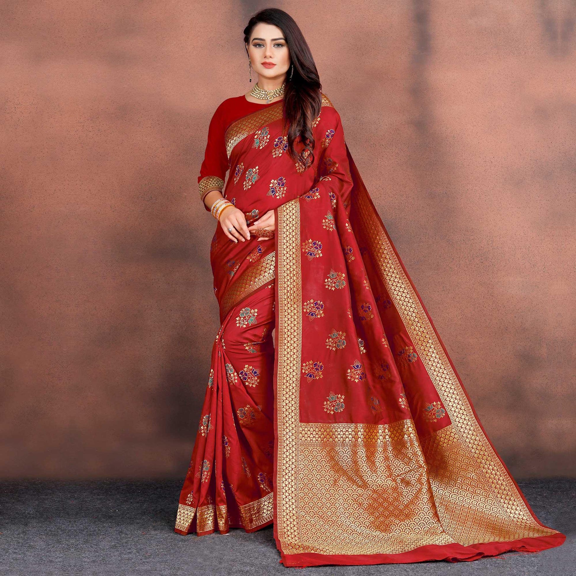 glowing-red-colored-festive-wear-woven-silk-saree-45395