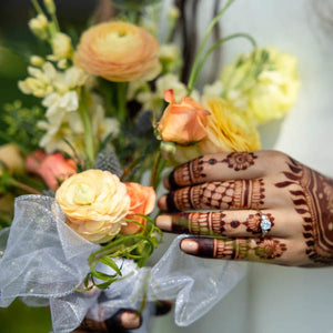 Golden Glow Hindu Wedding
