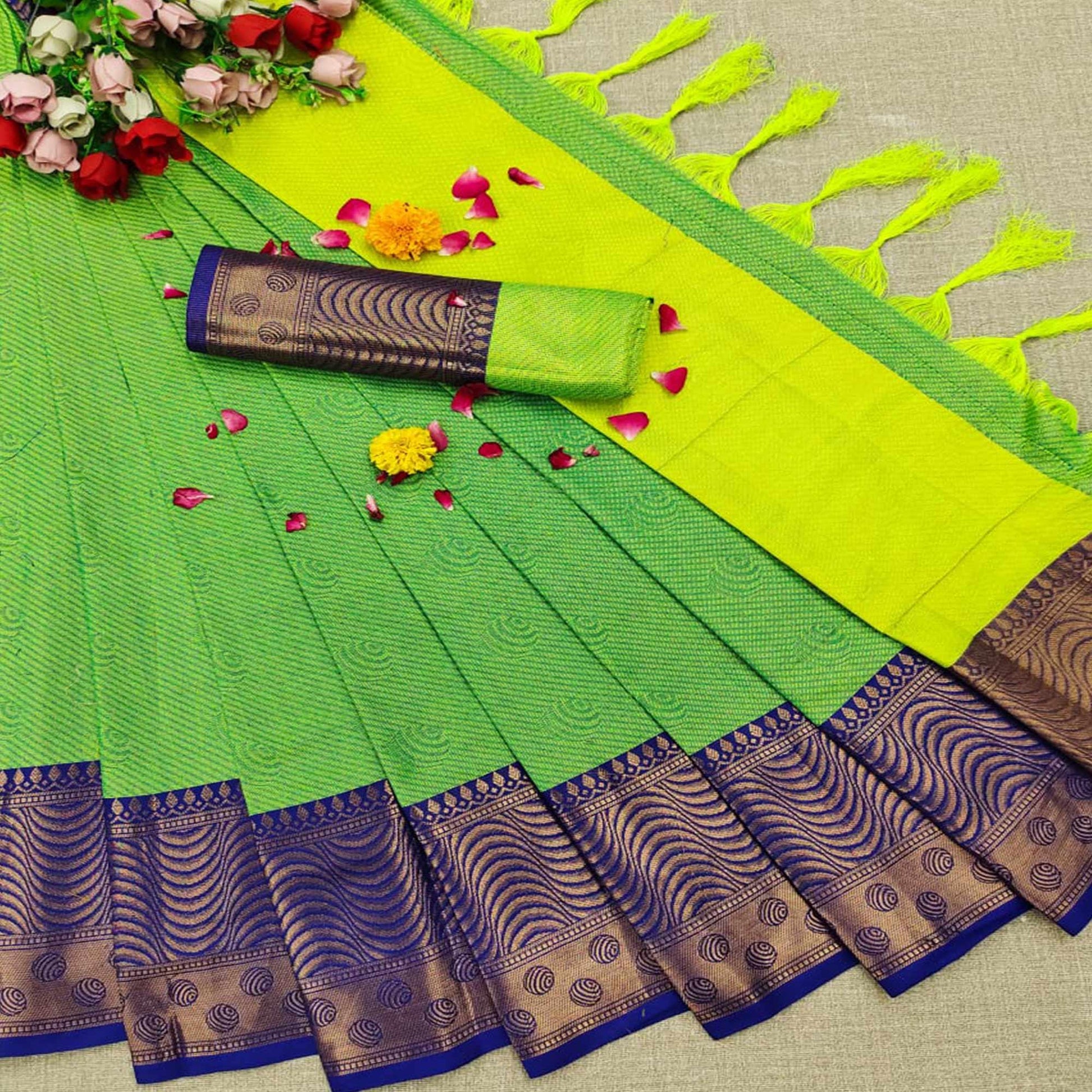 graceful-green-coloured-partywear-woven-cotton-silk-saree-100427