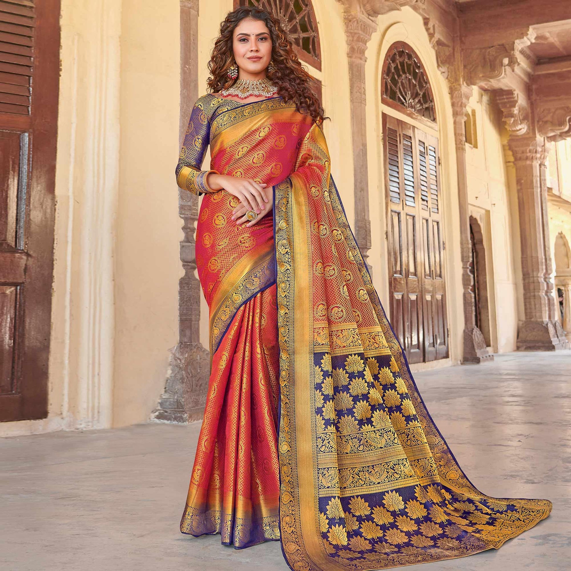 graceful-red-colored-festive-wear-woven-silk-saree-46941