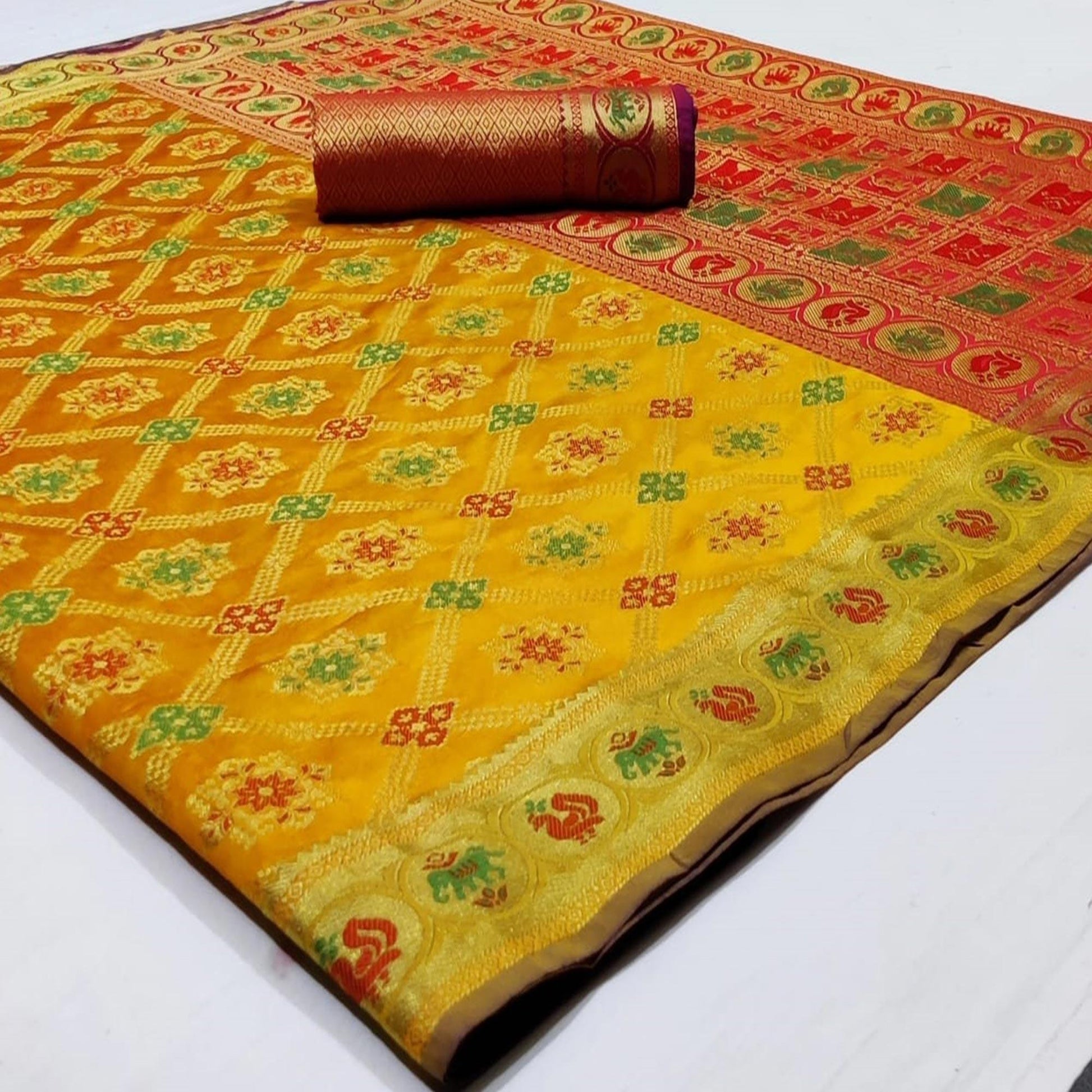 graceful-yellow-colored-festive-wear-woven-silk-saree-96782