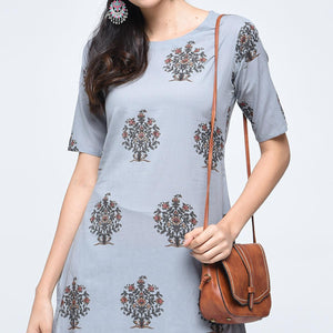 graceful-gray-colored-casual-printed-cotton-palazzo-suit