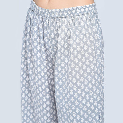 graceful-gray-colored-casual-printed-cotton-palazzo-suit