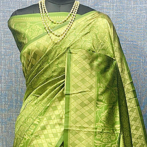 green-golden-woven-banarasi-silk-saree