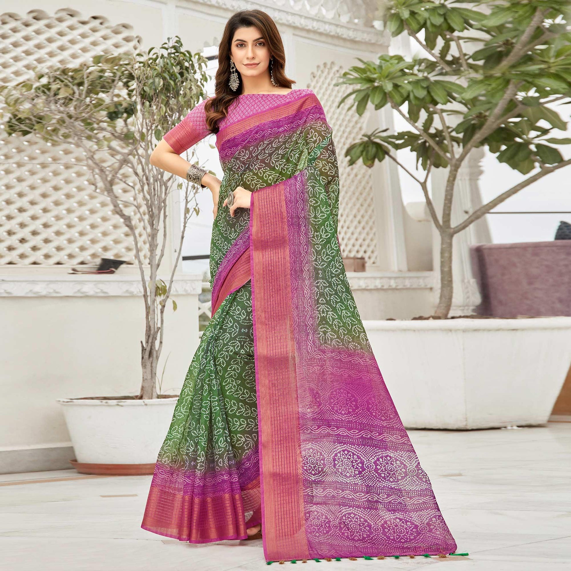 green-purple-casual-wear-printed-soft-linen-saree-123568