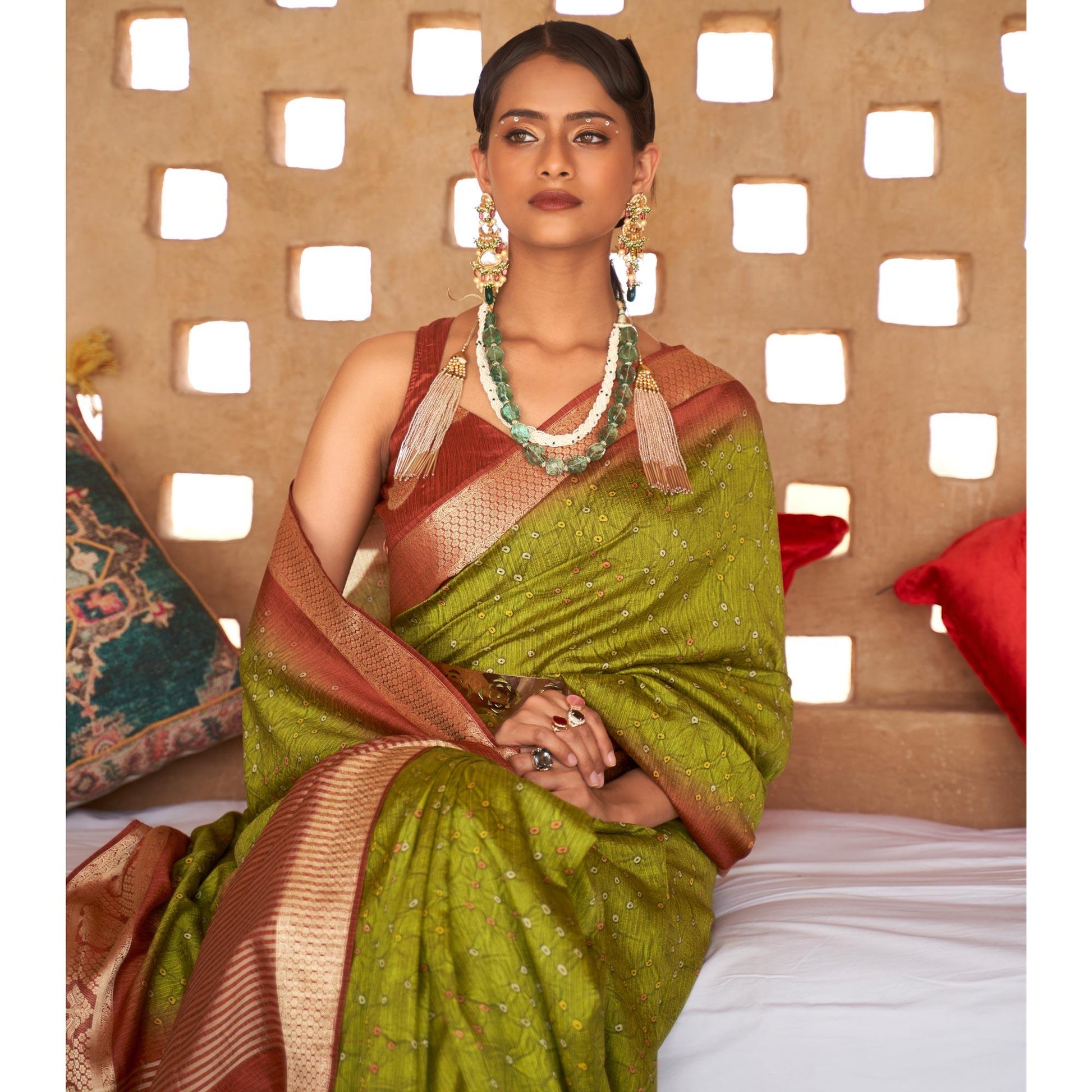 green-bandhani-printed-with-woven-border-art-silk-saree