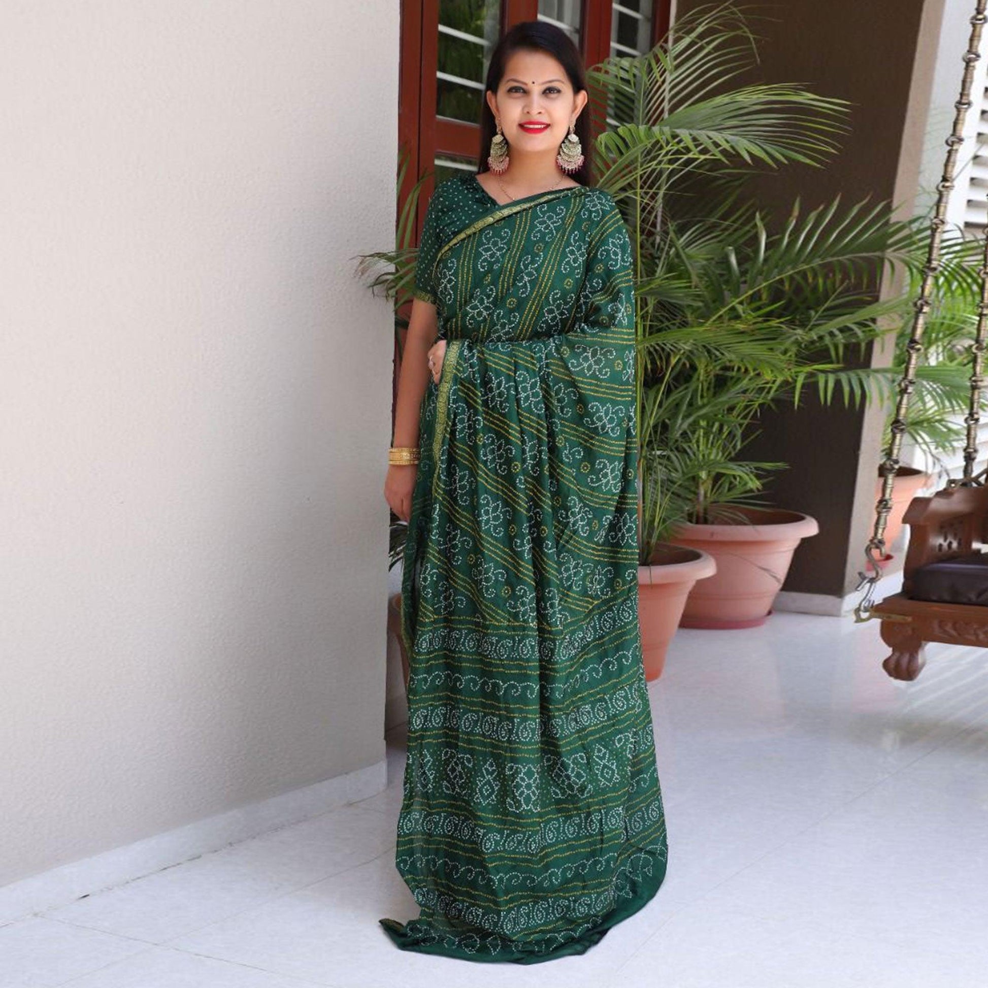 green-bandhani-printed-with-woven-border-tapetta-silk-saree-1
