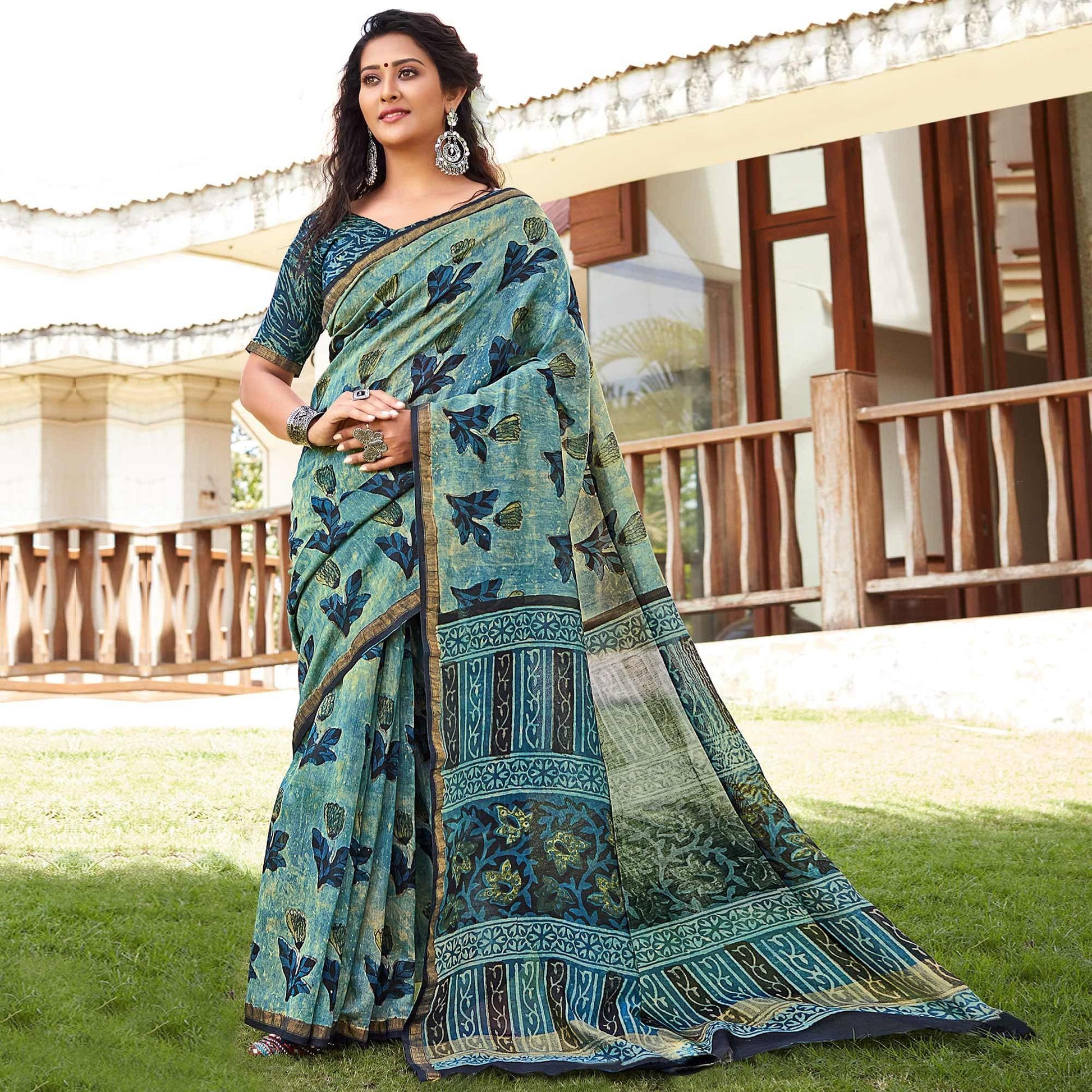 green-blue-casual-wear-printed-cotton-saree-120641