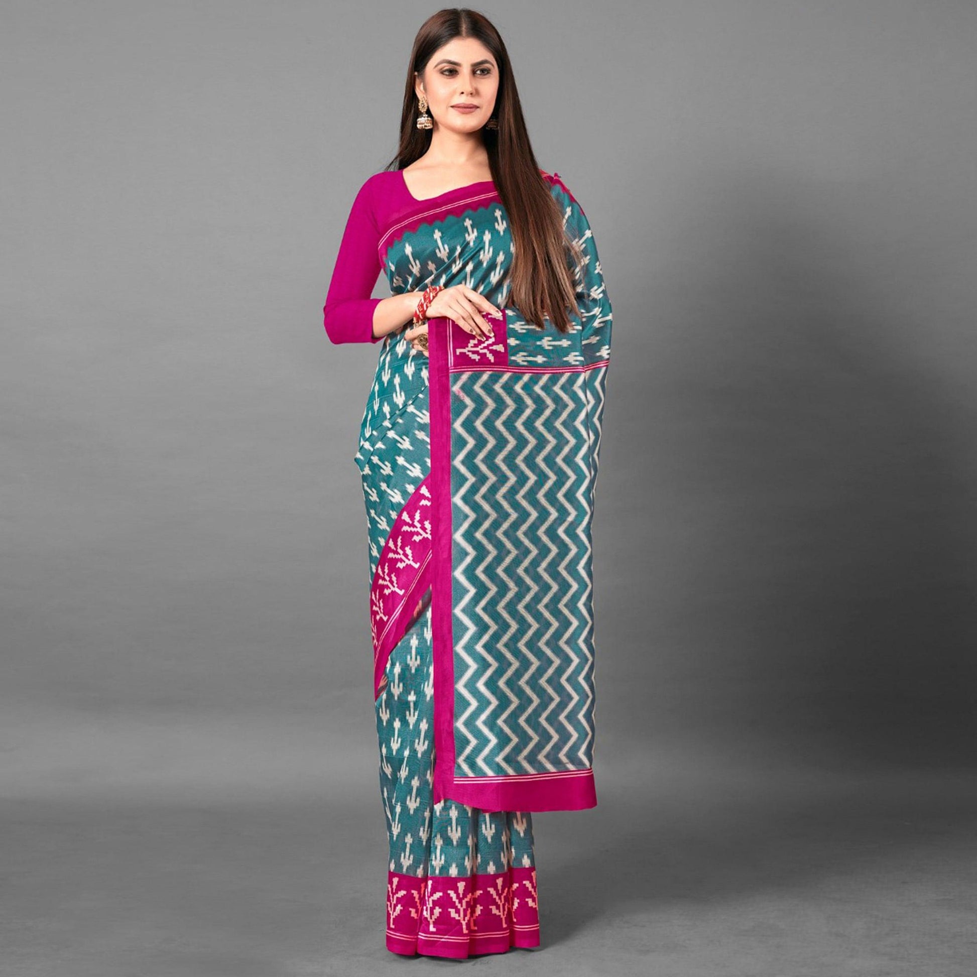 green-casual-wear-abstract-art-silk-saree-111528