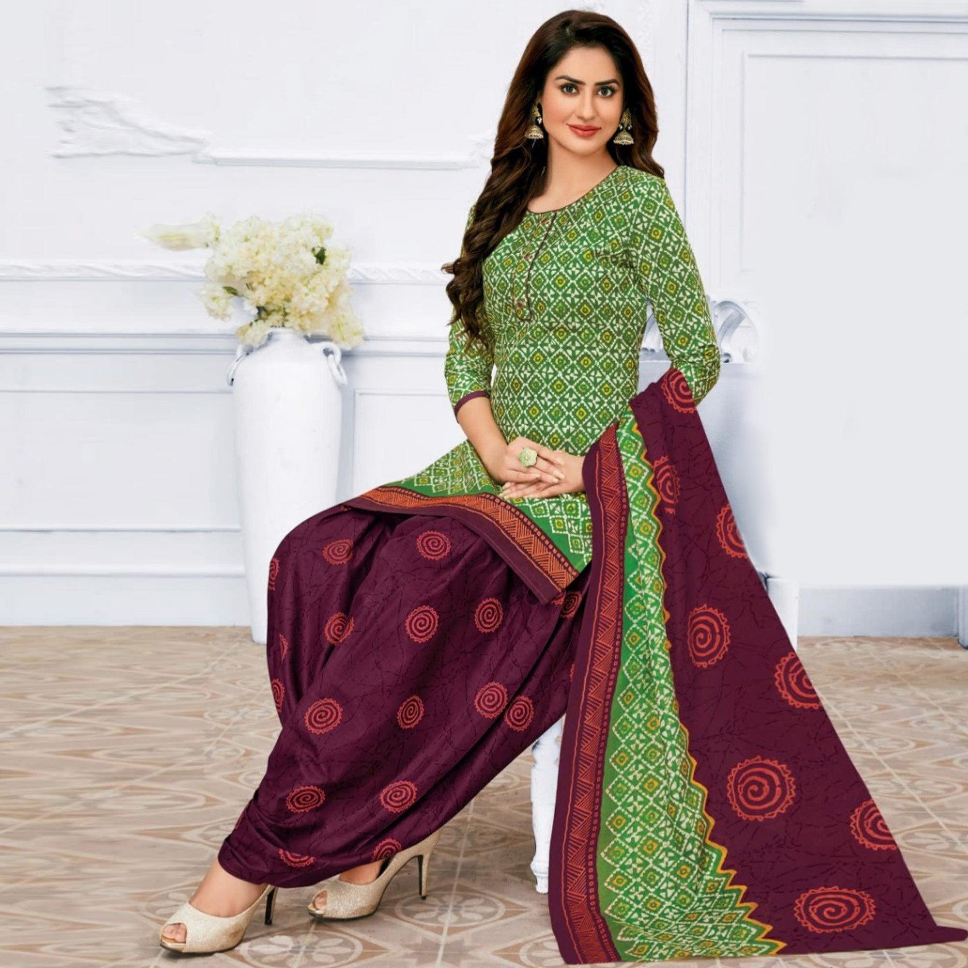 green-casual-wear-bandhani-batik-printed-cotton-patiala-dress-material-131284