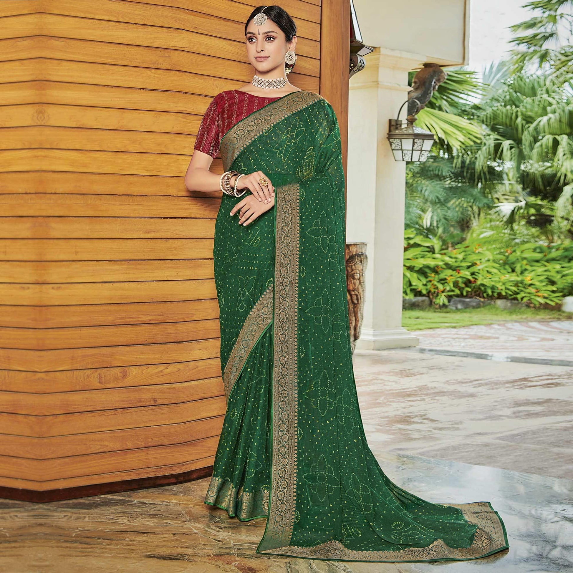green-casual-wear-bandhani-printed-chiffon-saree-134629