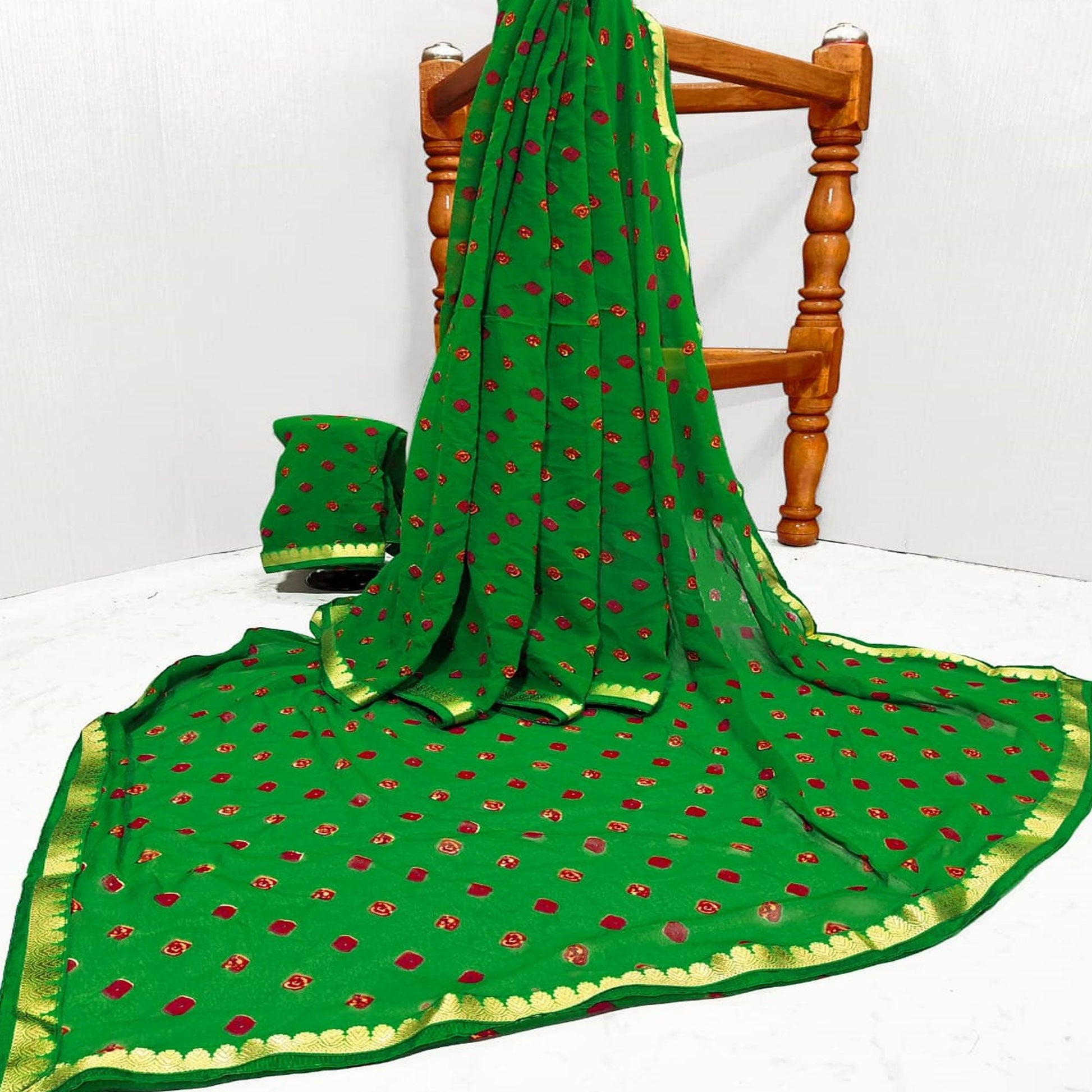 green-casual-wear-bandhani-printed-georgette-saree-with-designer-border-105728