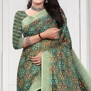 green-casual-wear-digital-printed-cotton-silk-saree-140666