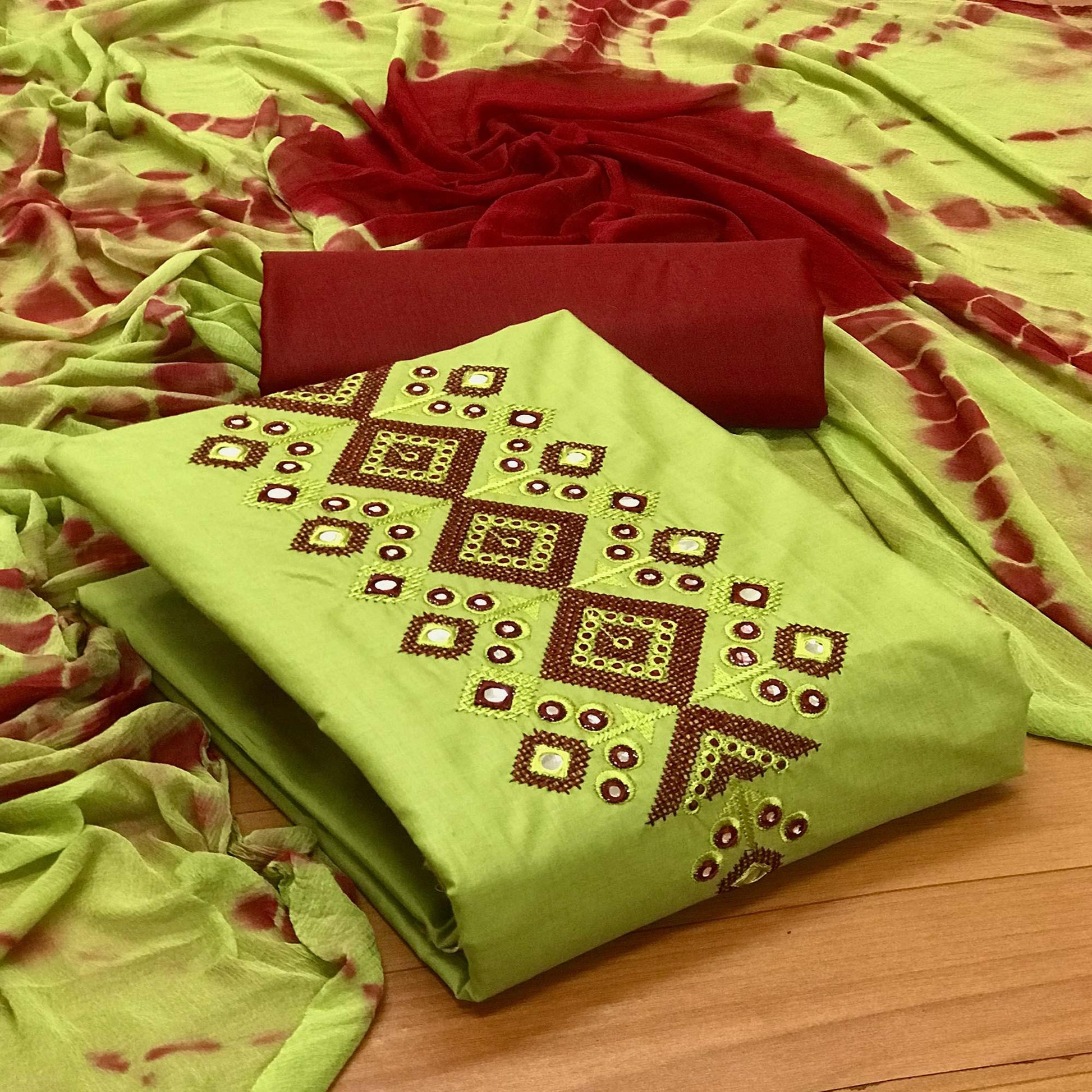green-casual-wear-embroidered-mirror-work-cotton-dress-material-129140