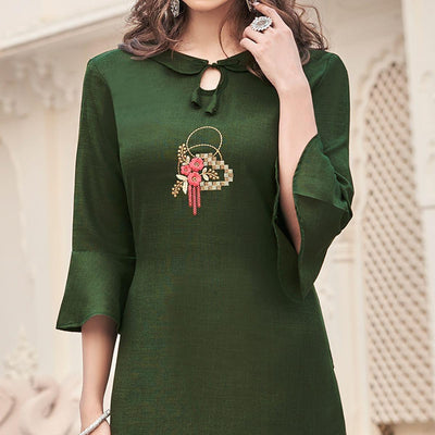 green-casual-wear-embroidered-cotton-pallazo-suit-105660