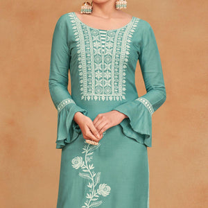 green-casual-wear-embroidered-pure-rayon-viscose-kurti-134988