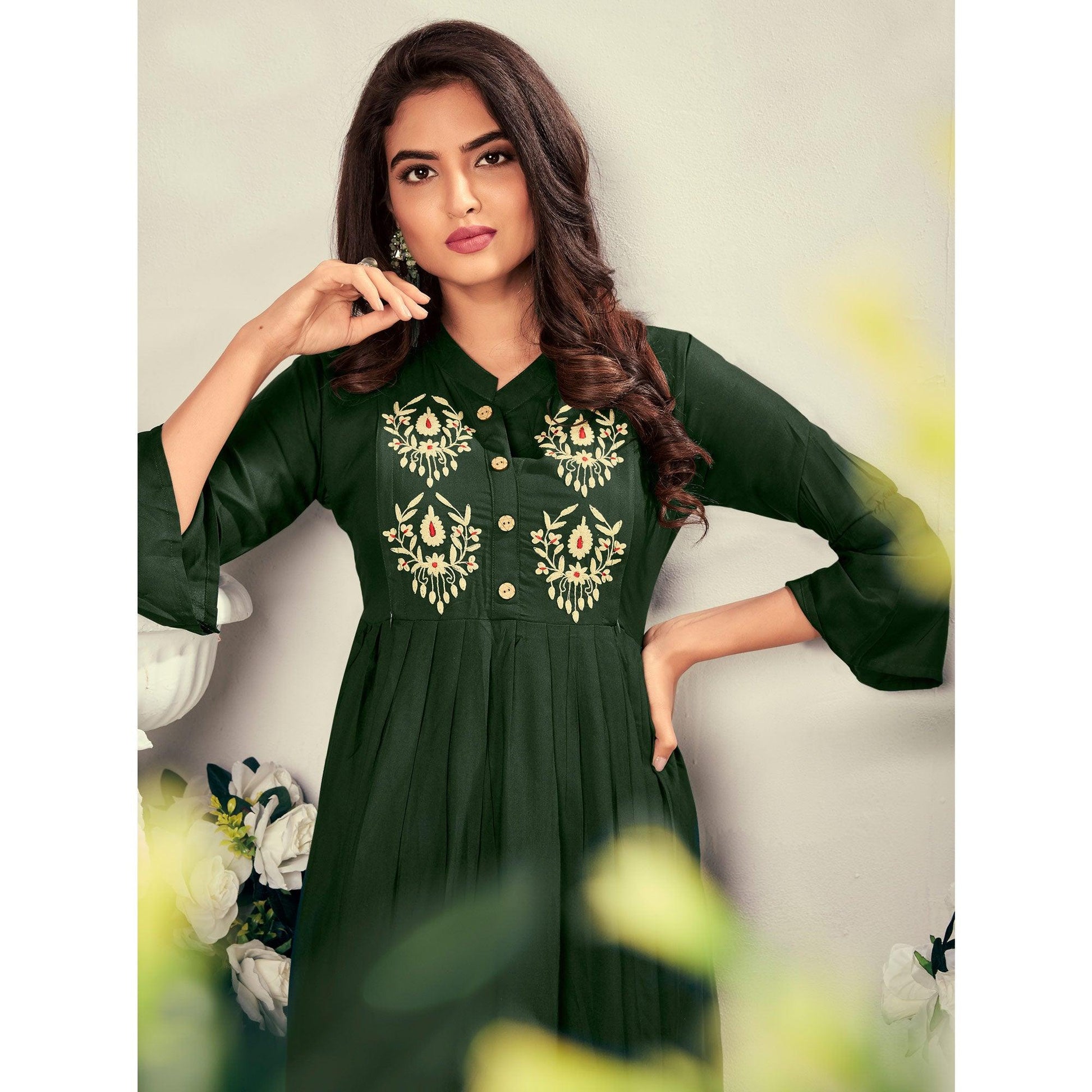 green-casual-wear-embroidered-rayon-maternity-kurti-140333