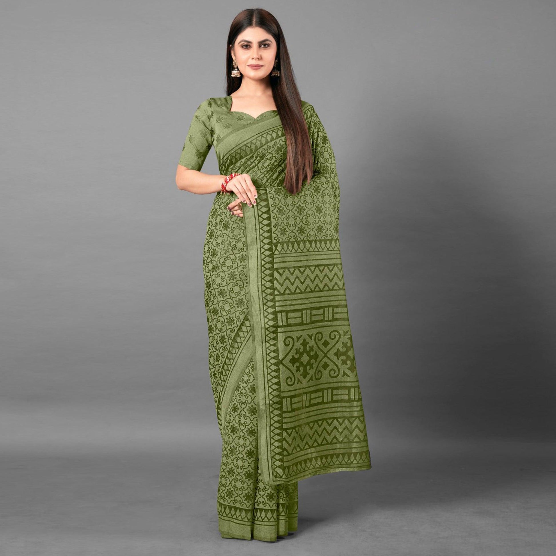 green-casual-wear-floral-brasso-saree-111434