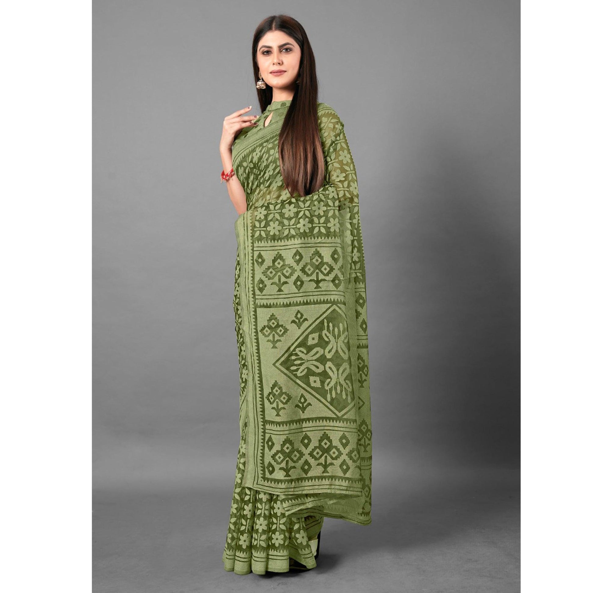 green-casual-wear-floral-brasso-saree-111441