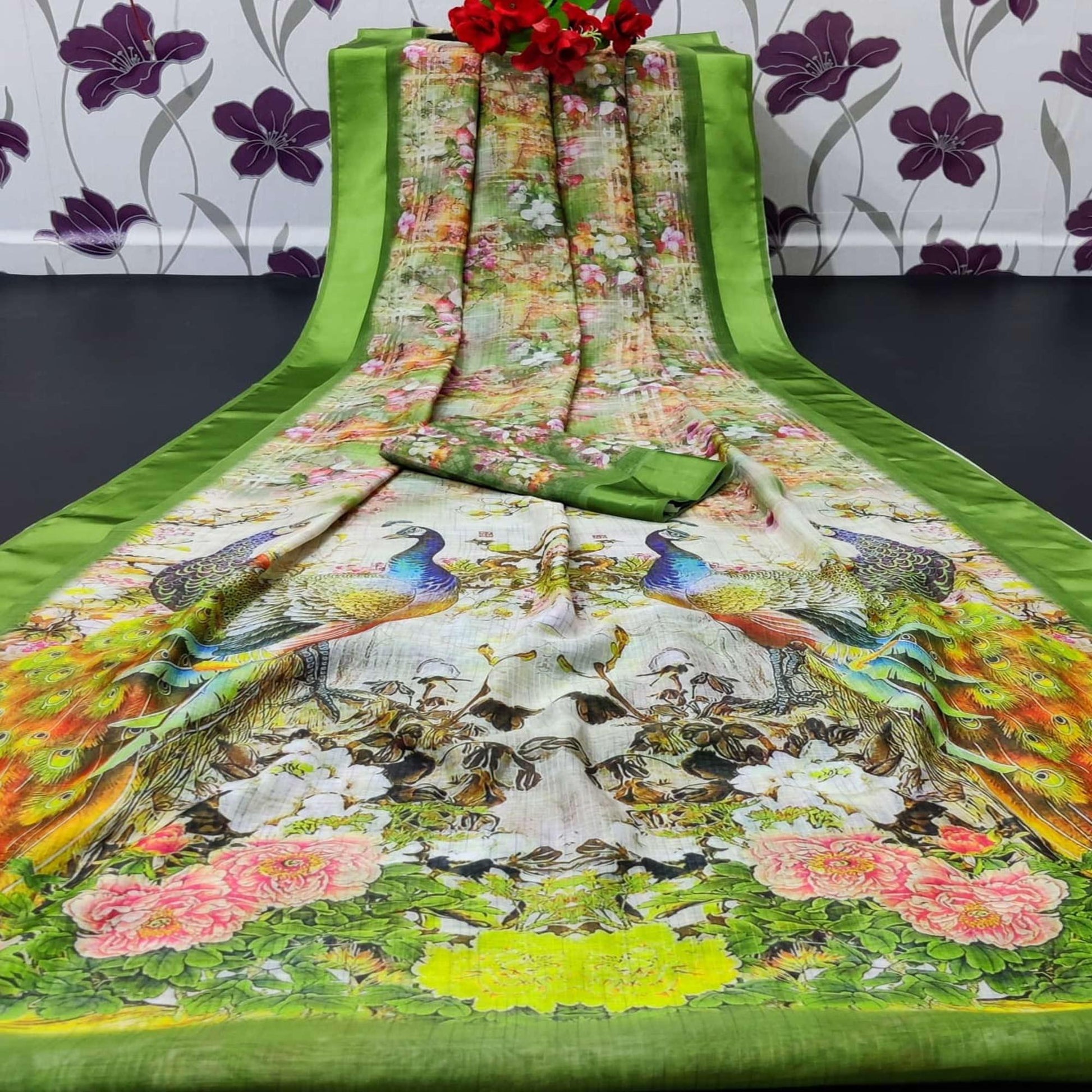green-casual-wear-floral-digital-printed-linen-saree-with-satin-border-114821