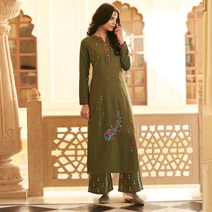 green-casual-wear-floral-embroidered-silk-two-tone-palazzo-suit-105655