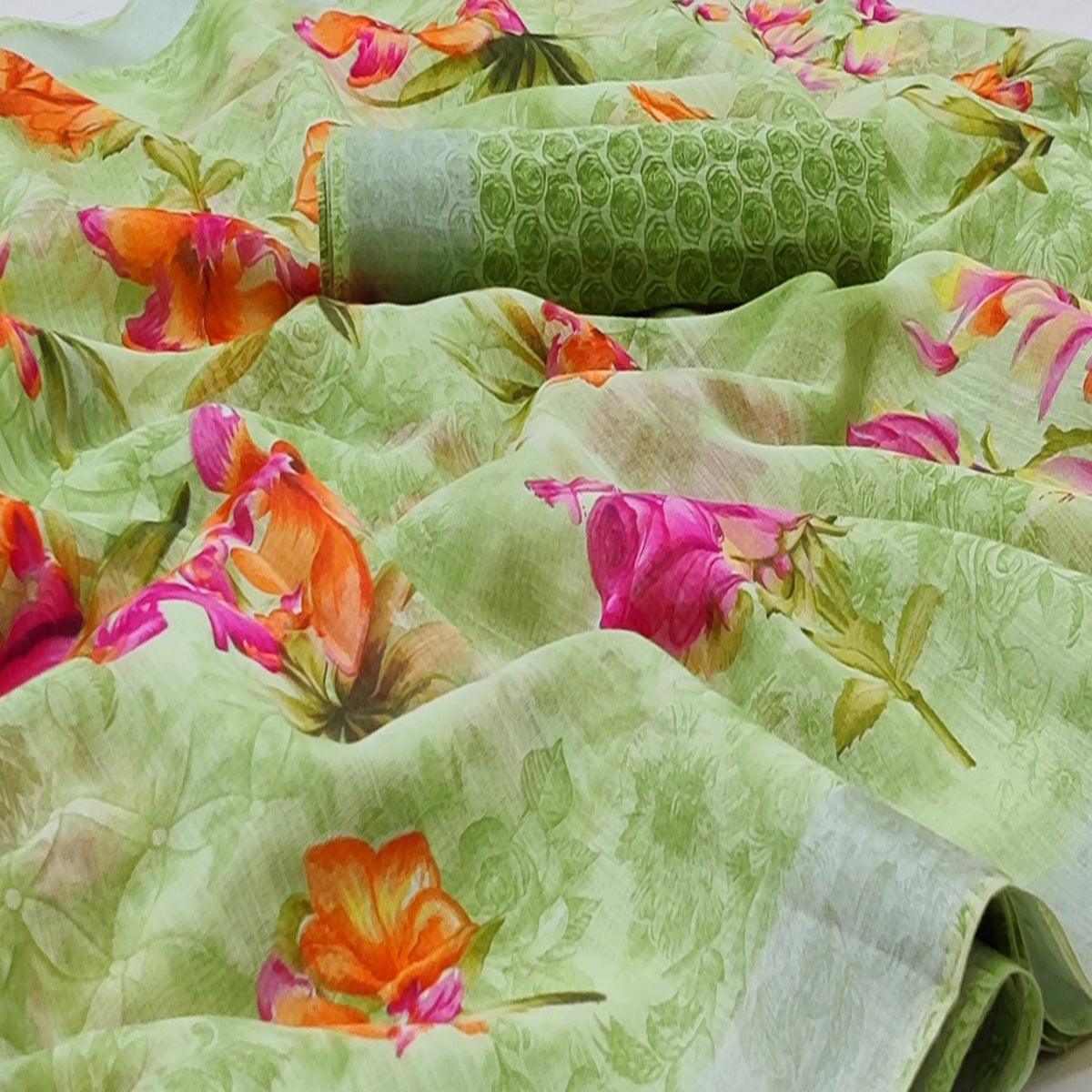green-casual-wear-floral-mill-printed-cotton-saree-with-zari-border-134288