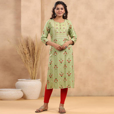green-casual-wear-floral-print-with-sequence-rayon-kurti-141974