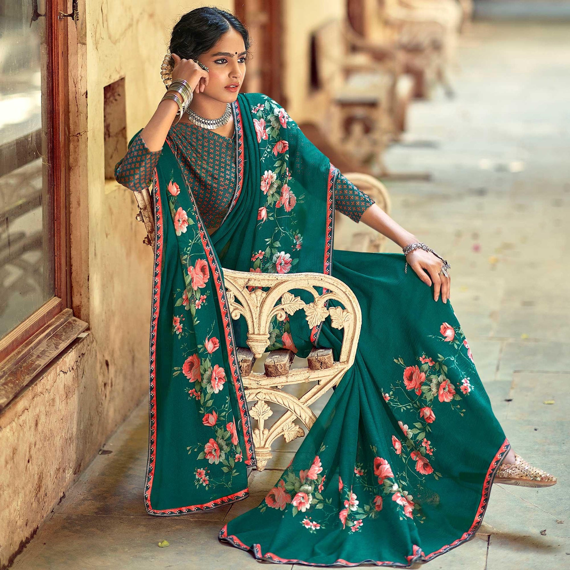 green-casual-wear-floral-printed-chiffon-saree-with-fancy-blouse-127058