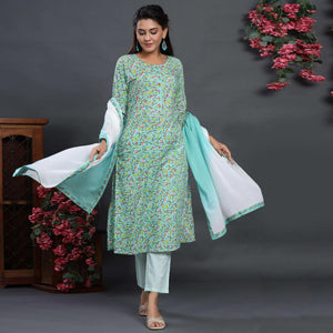 green-casual-wear-floral-printed-cotton-kurti-pant-set-with-dupatta-122047