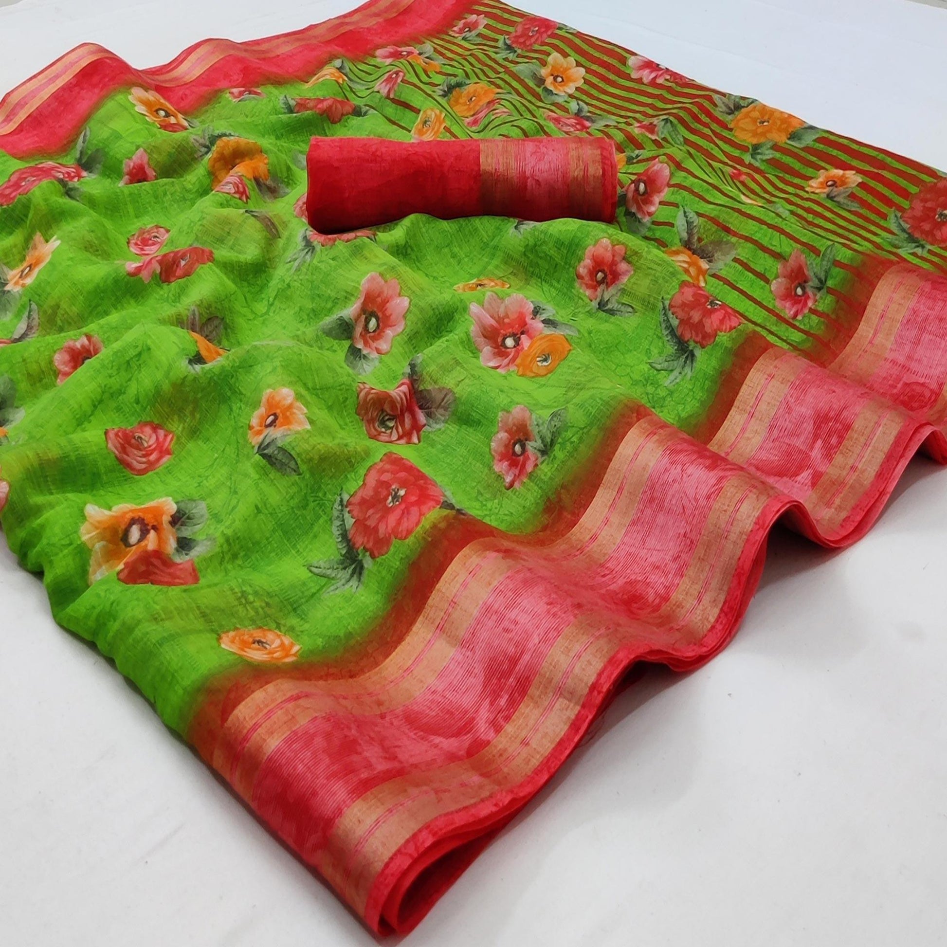green-casual-wear-floral-printed-cotton-saree-with-woven-border-121803