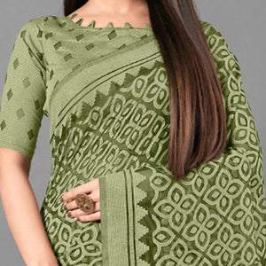 green-casual-wear-flower-brasso-saree-111438