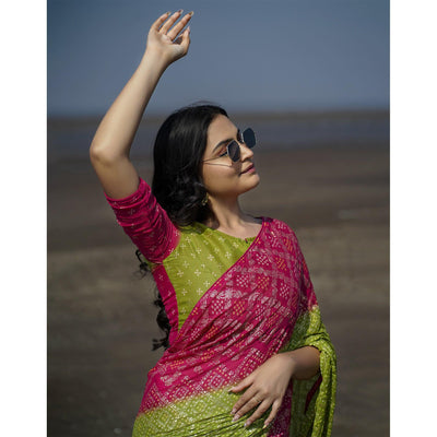 green-casual-wear-foil-printed-moss-saree-135522