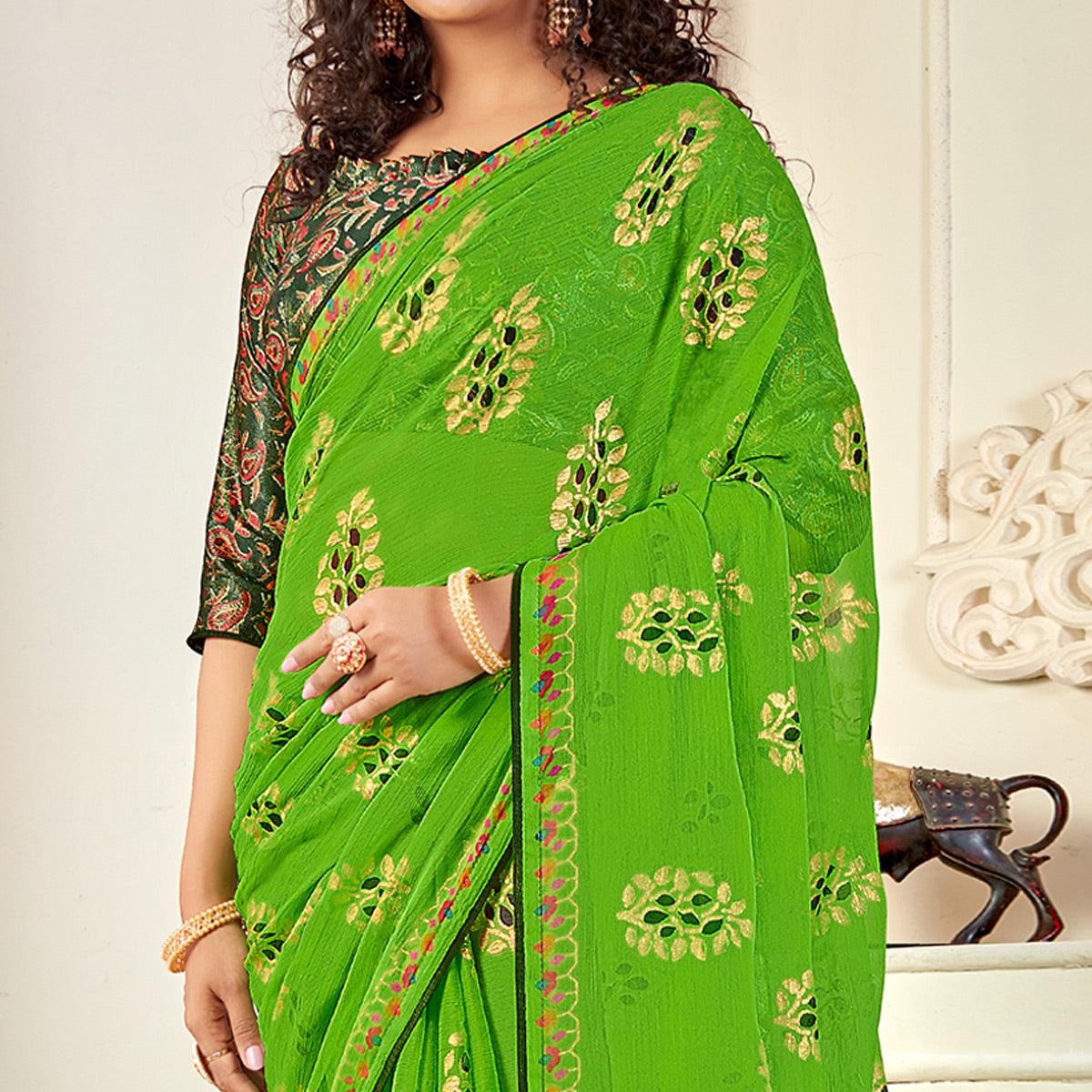 green-casual-wear-foil-printed-pure-chiffon-saree-120676
