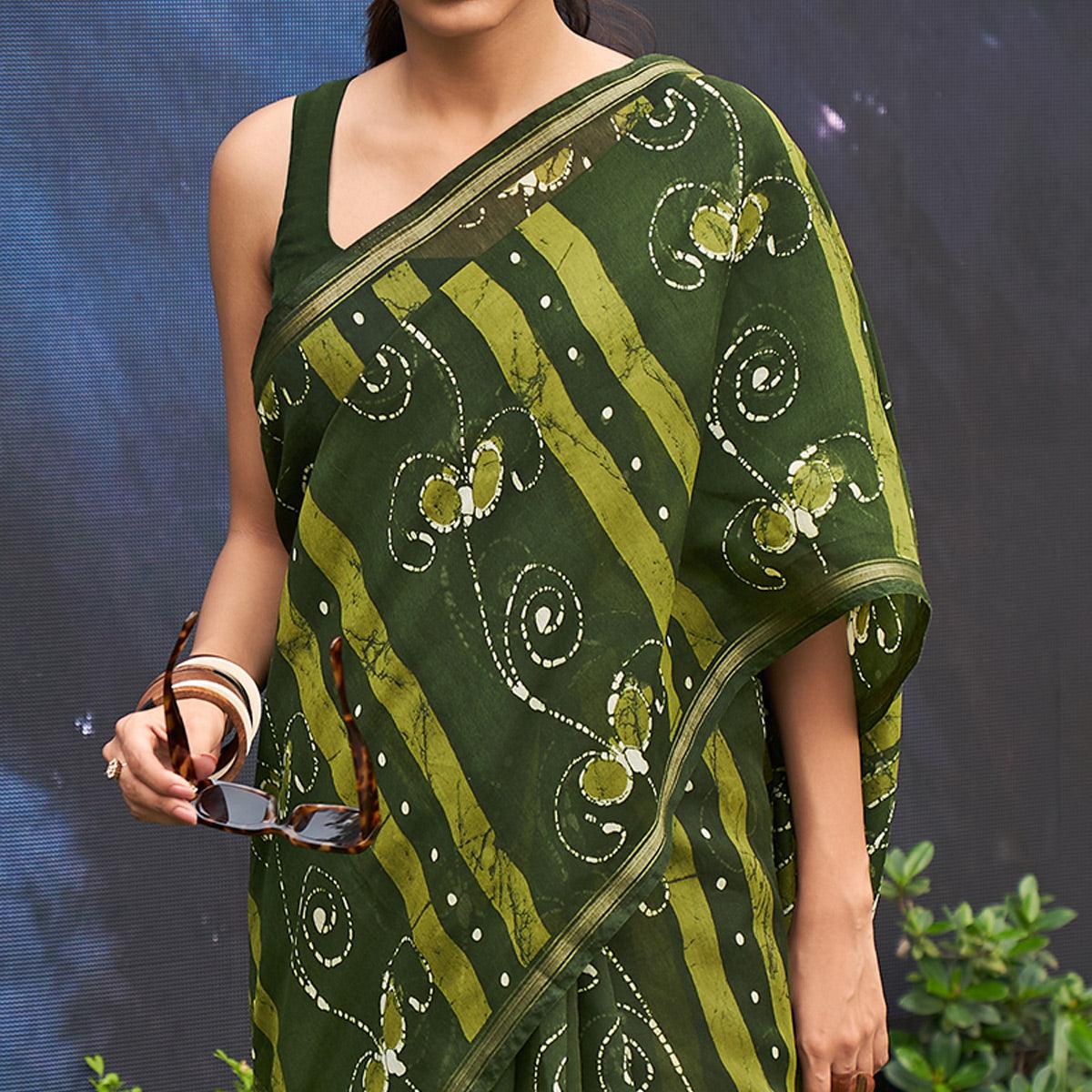green-casual-wear-printed-linen-saree-124017