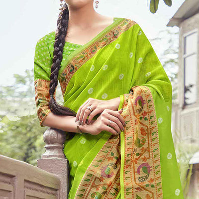green-casual-wear-printed-linen-saree-with-border-119935