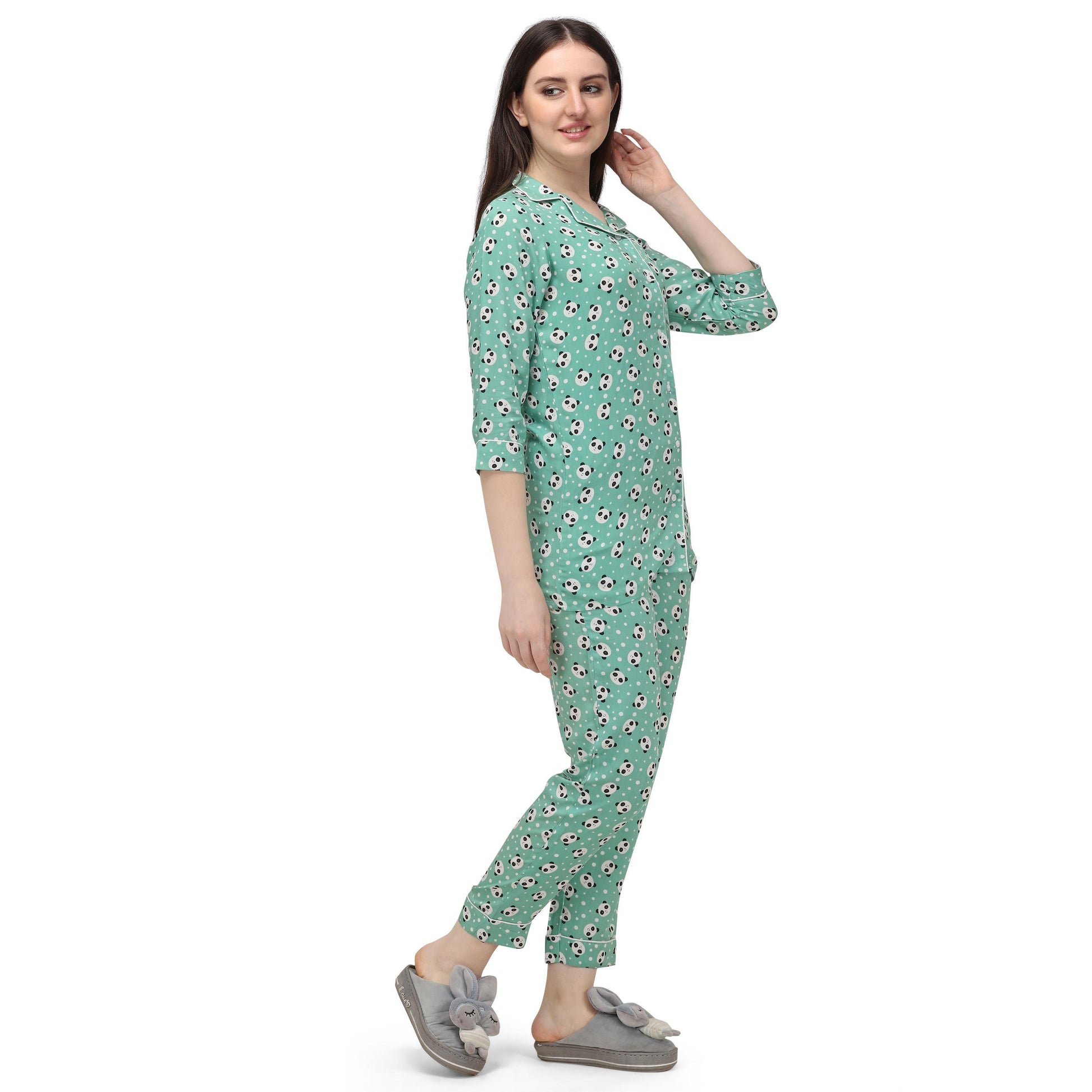 green-casual-wear-printed-rayon-night-suit-128336