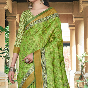 green-casual-wear-printed-silk-saree-135746