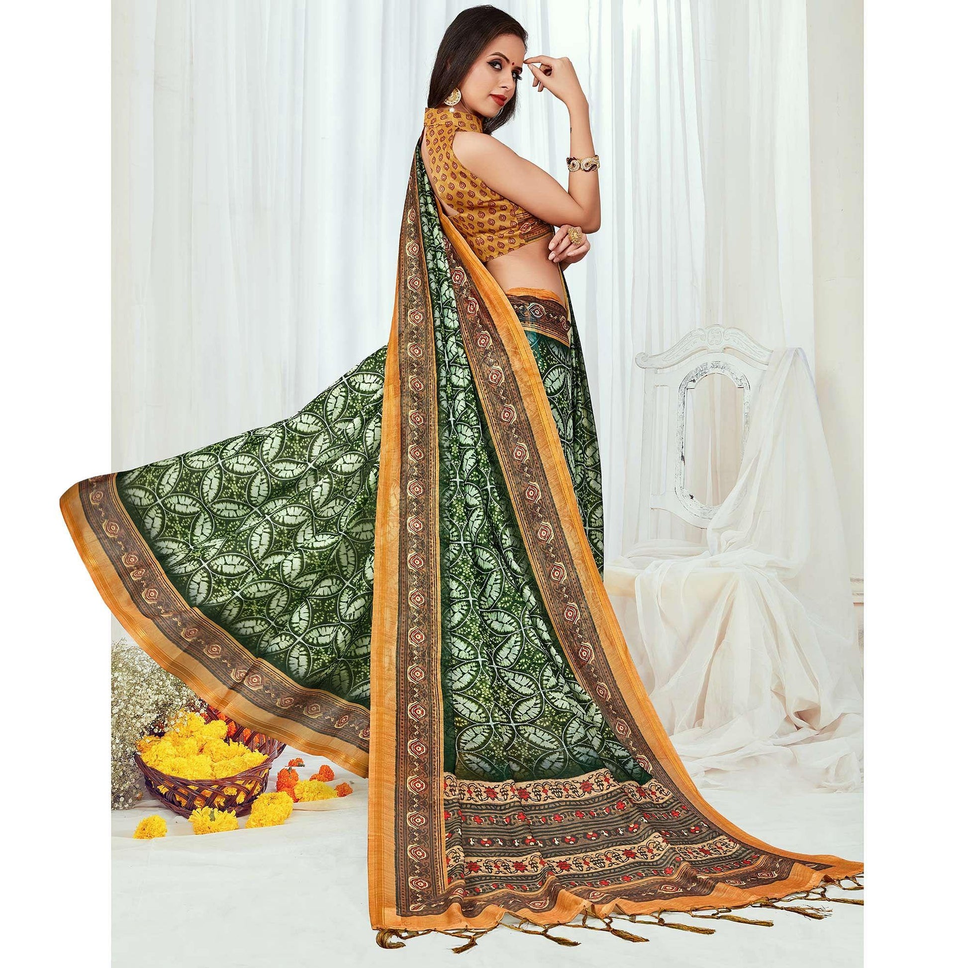 green-casual-wear-printed-silk-saree-138249