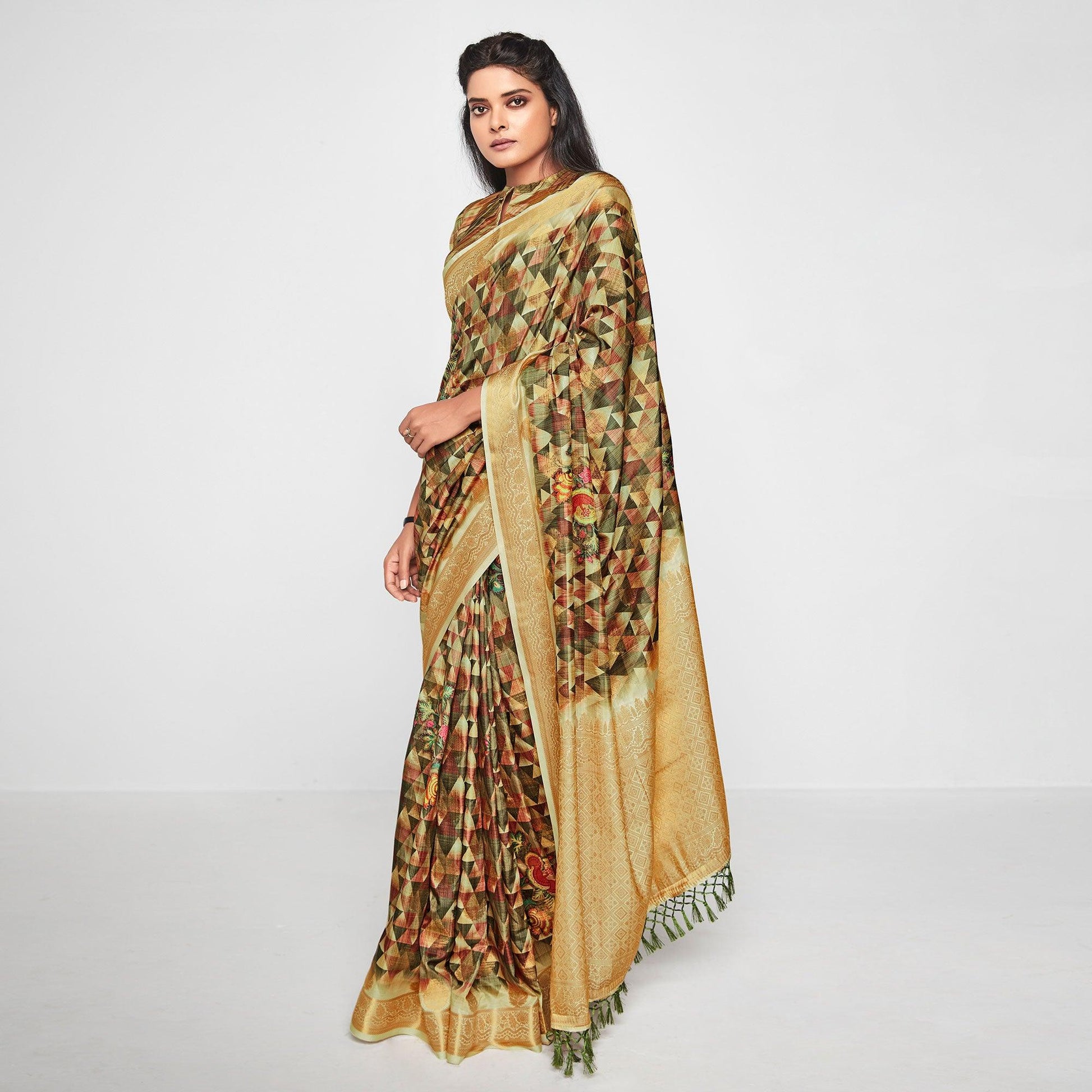 green-casual-wear-printed-soft-art-silk-saree-126762