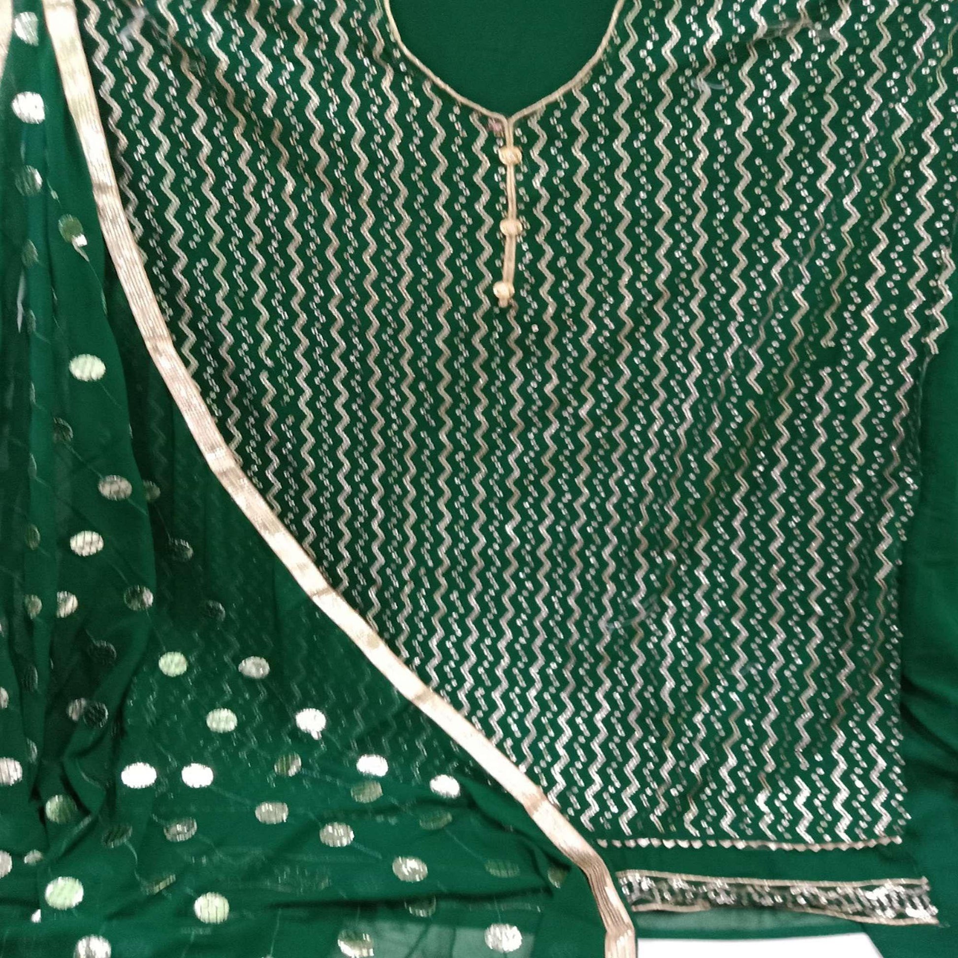 green-colored-casual-georgette-dress-material