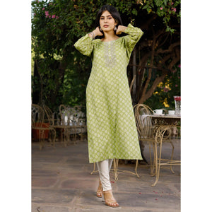 green-crayon-printed-rayon-kurti