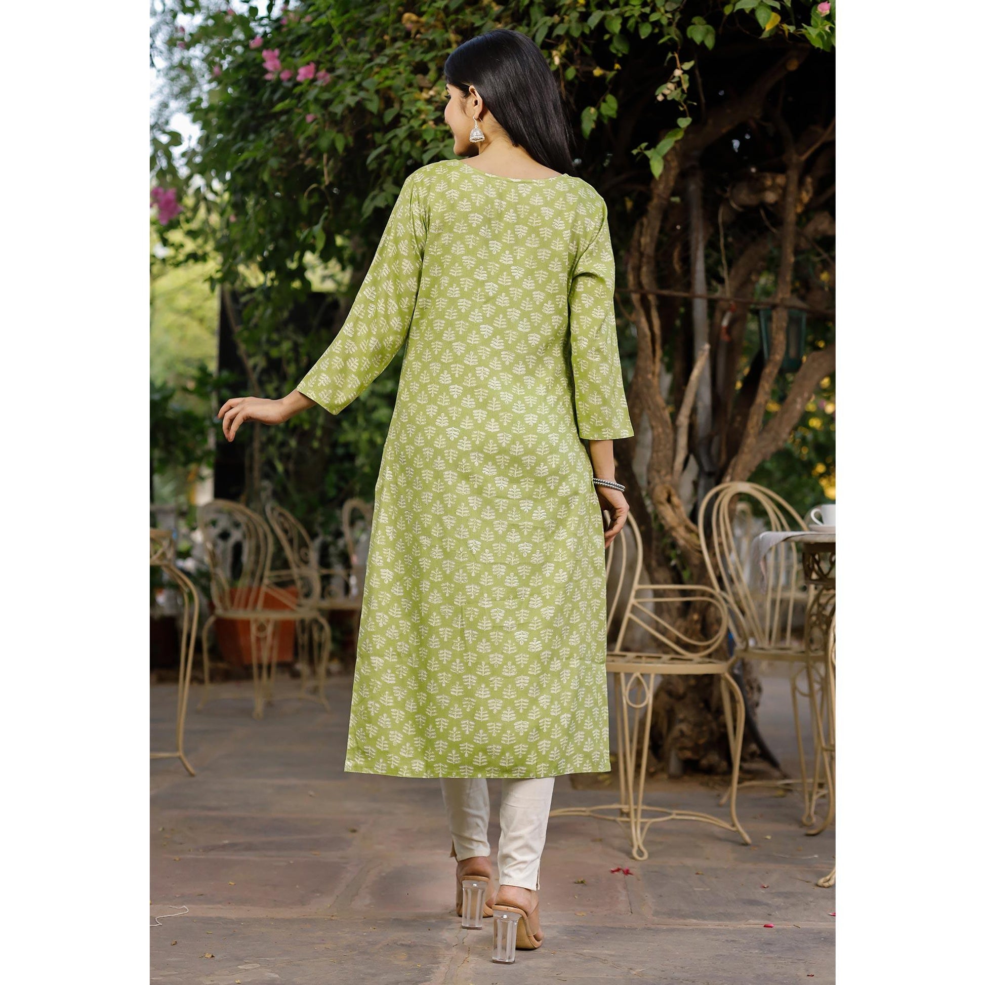 green-crayon-printed-rayon-kurti