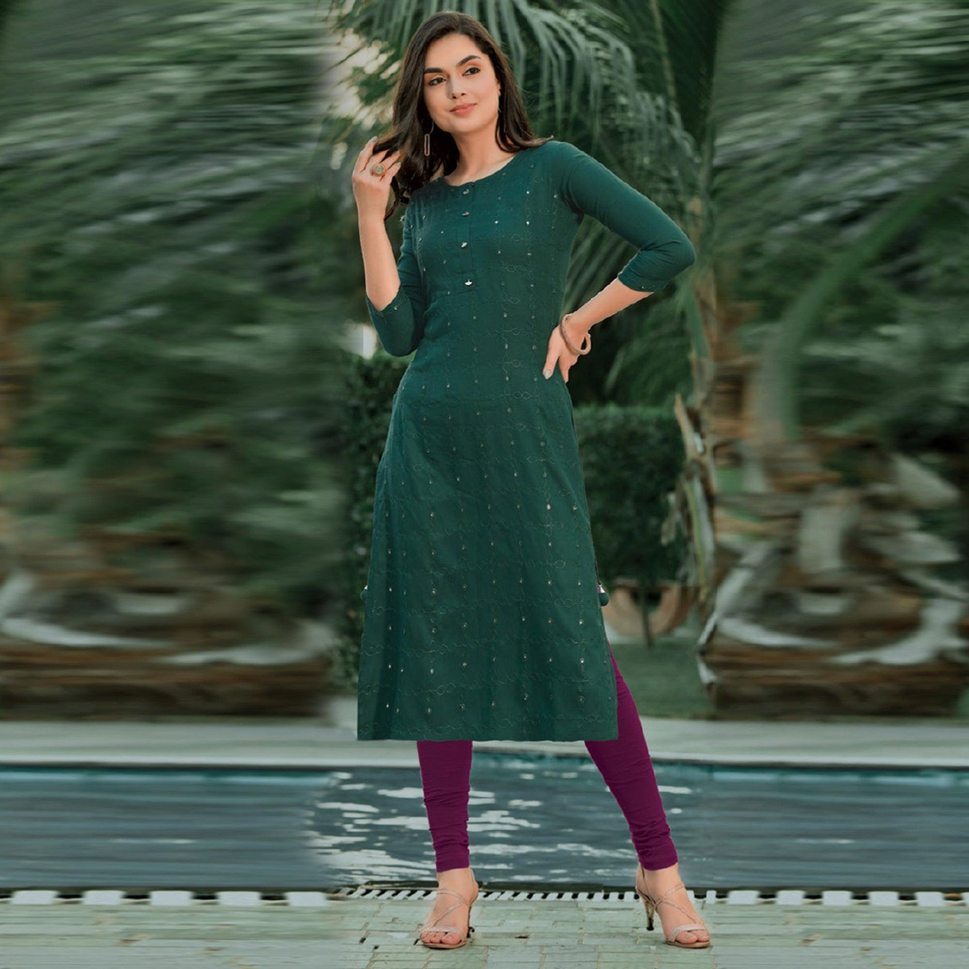 green-embellished-with-embroidered-cotton-kurti-144509