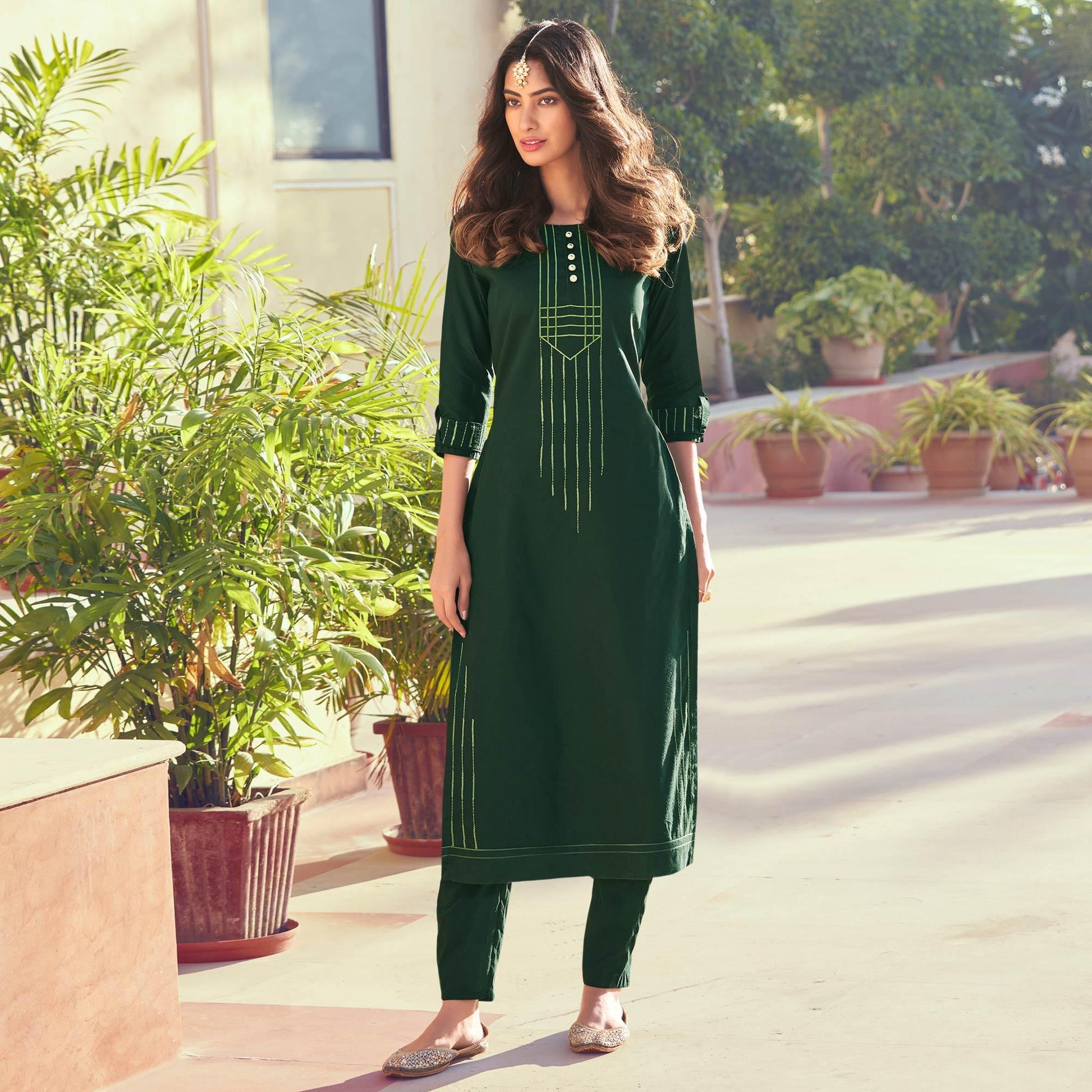 green-embroidered-art-silk-kurti-pant-set-145530