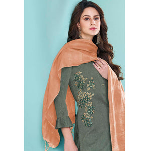 green-embroidered-cotton-kurti-pant-set-with-dupatta-143127