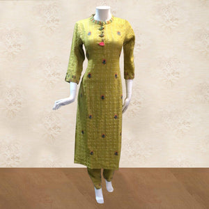 blooming-green-colored-partywear-embroidered-georgette-kurti-pant-set