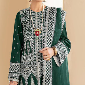 green-embroidered-georgette-partywear-pakistani-suit-137383