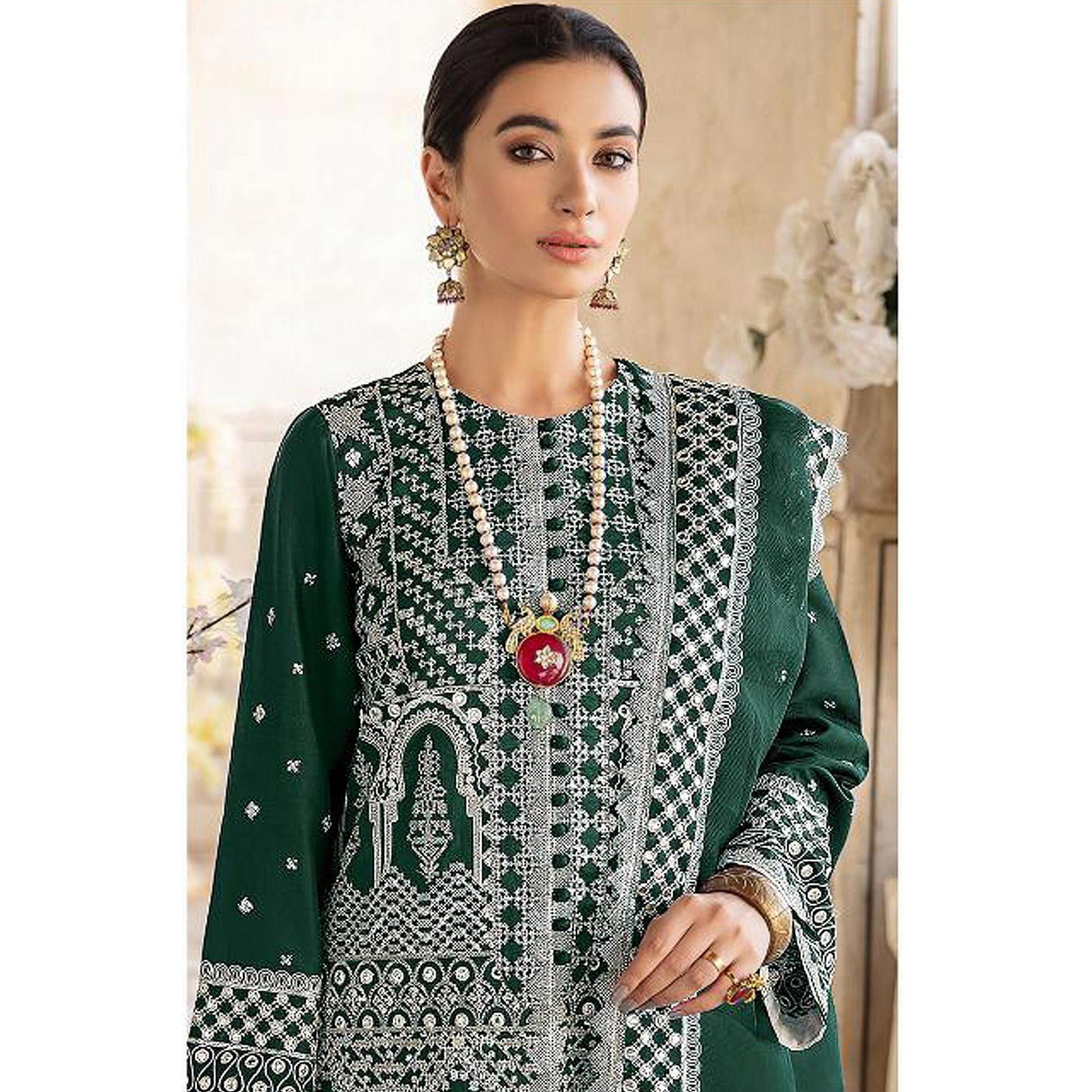 green-embroidered-georgette-partywear-pakistani-suit-137383